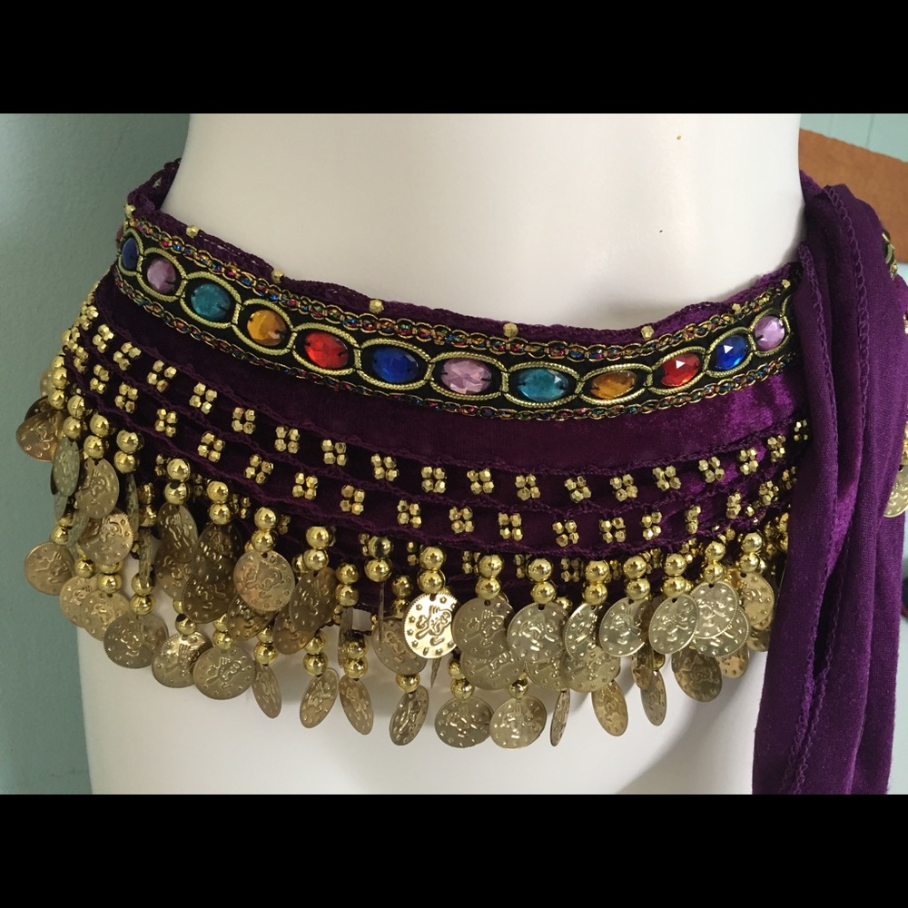 Belly dance Belt with charms in a velvet fabric